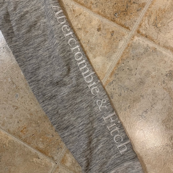 Abercrombie Kids Fitted Joggers - Picture 2 of 3